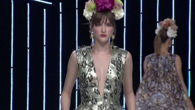 'Desfile Isabel Sanchis - Barcelona Bridal Fashion Week 2016'