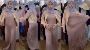'Fashion Wanita • Hijabers Cantik Live Gamis Edisi Terbaru Trend 2022'
