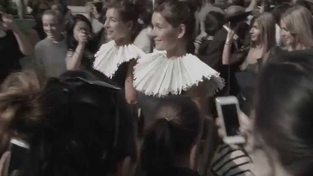 'EditionPoshette twins arrive at Chanel & valentino shows Paris 2014'