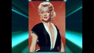 'Movie Legends - Marilyn Monroe (Fashion)'