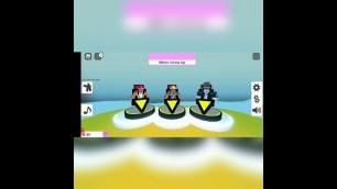 'Playing fashion famous in roblox #playingsolo'