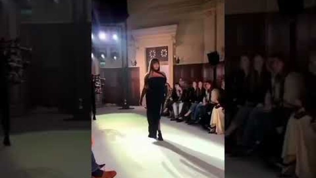 'Preciouslee in Monot Fall/Winter 2022 FashionShow catwalk'
