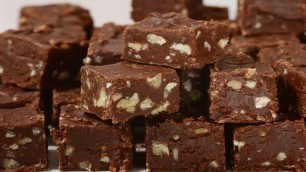 'Chocolate Marshmallow Fudge Recipe Demonstration - Joyofbaking.com'