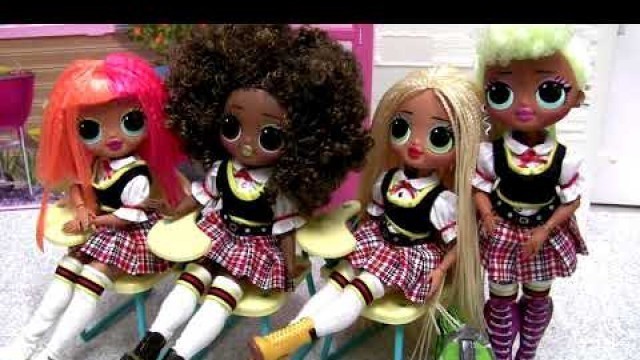 'lol OMG doll unboxing Cosmic Nova Fashion Doll & Sister Winter Disco toys review'