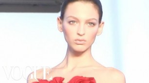 'Fashion Show - Valentino: Fall 2008 Ready-to-Wear'